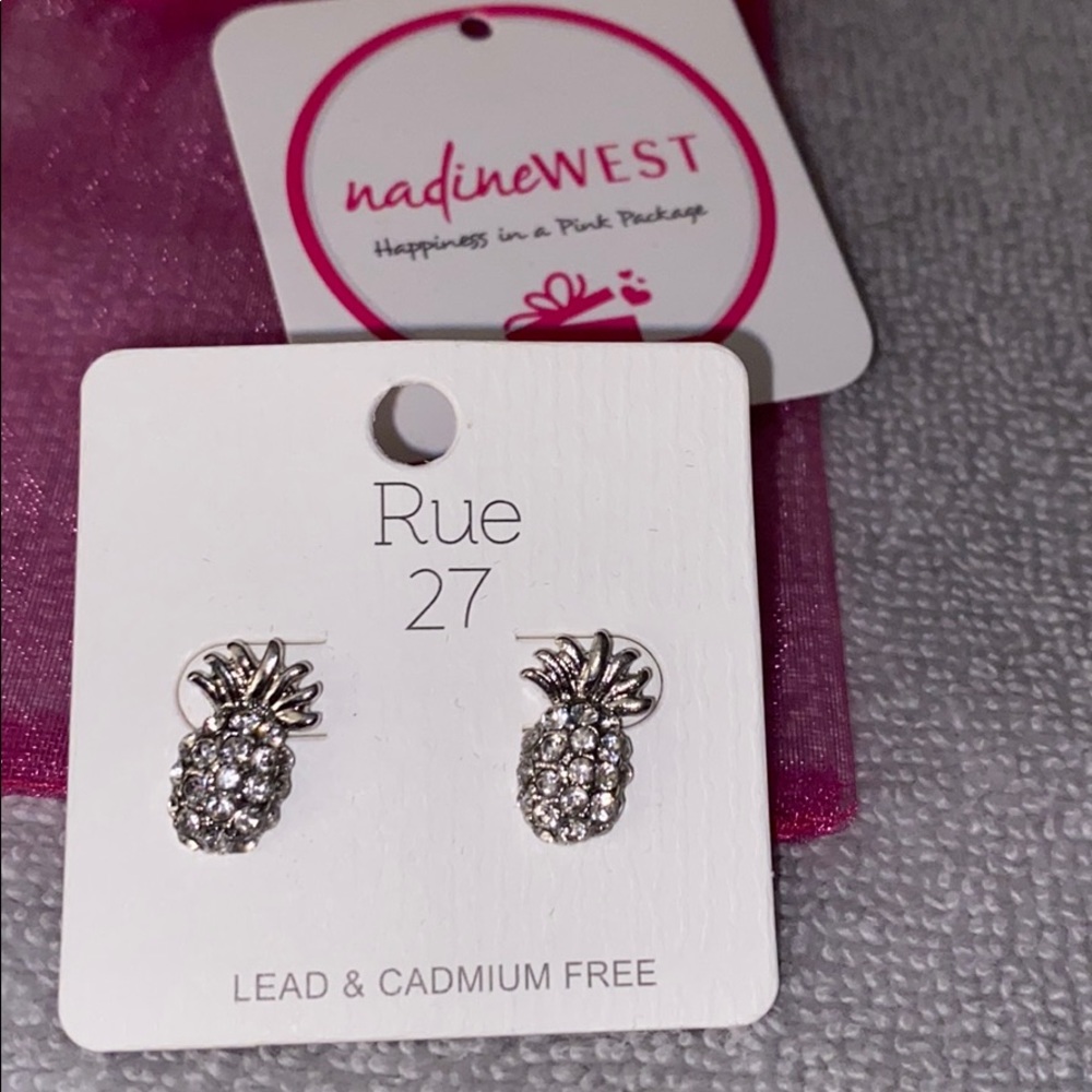 Pineapple earrings - Picture 2 of 3